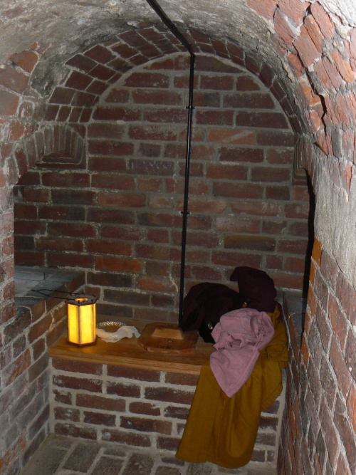 Středověký záchod